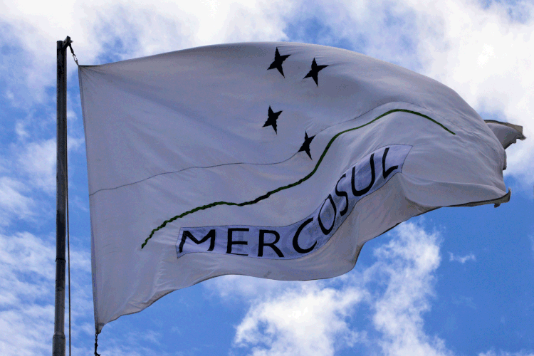 Bandeira do Mercosul (Mtcurado/Getty Images)