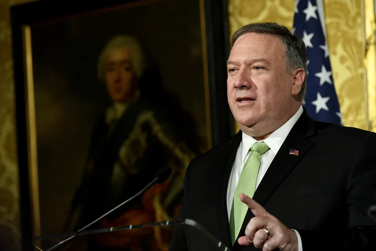 Mike Pompeo: secretário de Estado americano se colocou contra processo de impeachment de Trump (Piroschka Van De Wouw/Reuters)