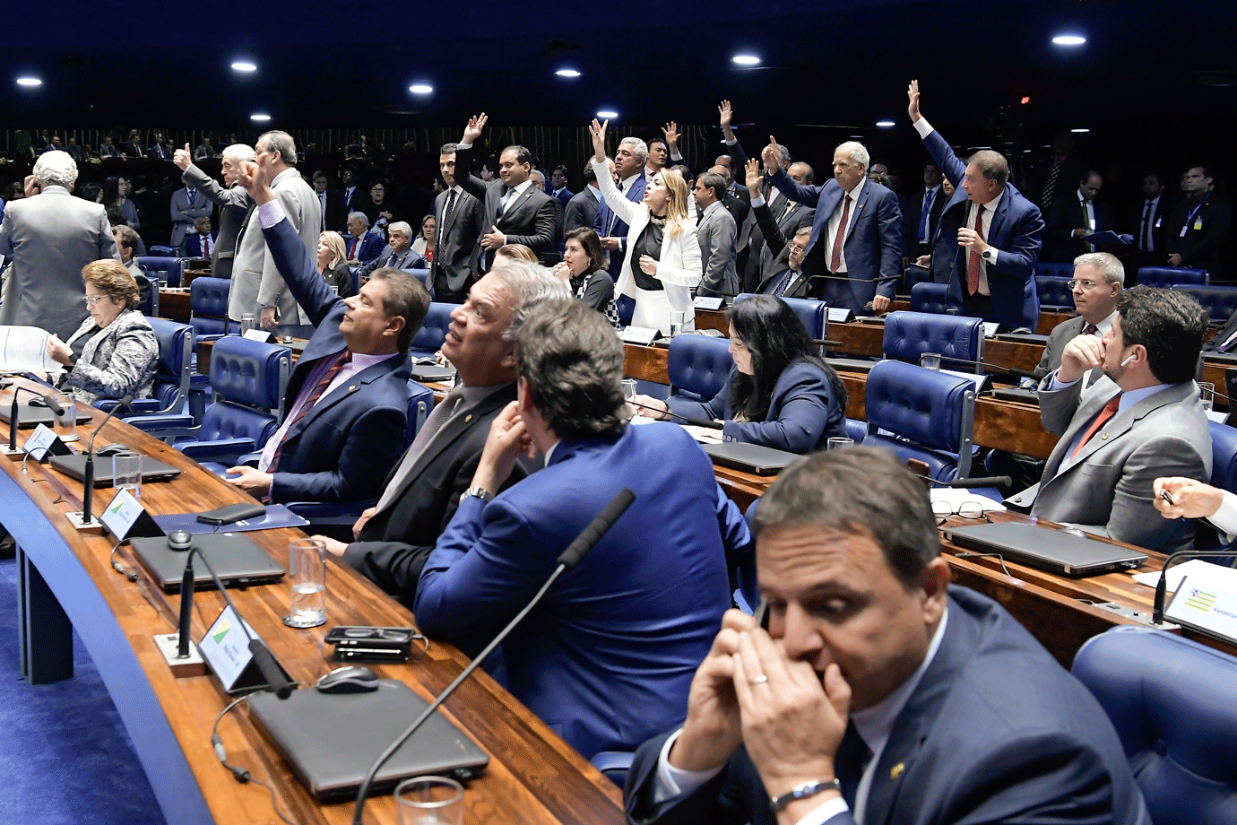 Senado aprova projeto contra abuso de autoridade por juízes e procuradores