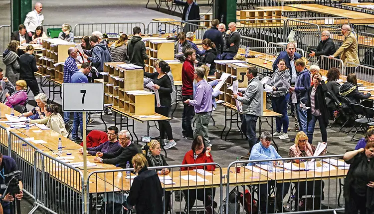 Eleição do Parlamento Europeu: novo equilíbrio de forças e alívio para os defensores da integração europeia | Niall Carson/PA Images/Getty Images / 