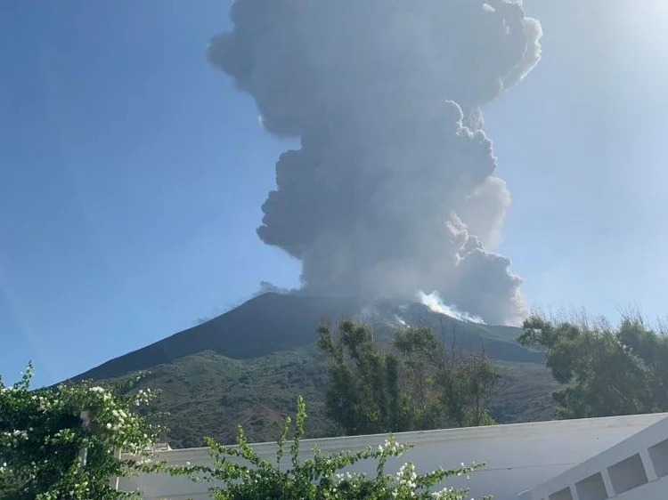 Itália: Stromboli é um dos vulcões mais ativos do planeta e está em erupção quase contínua desde 1932 (Gernot Werner Gruber/Reuters)
