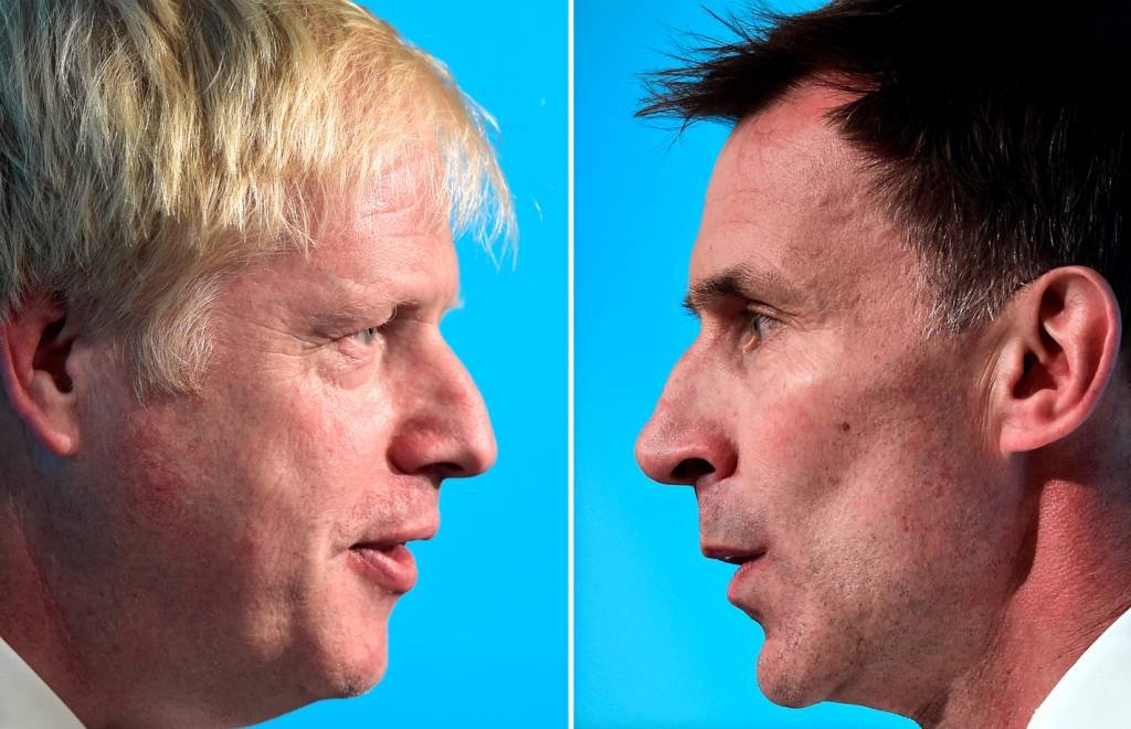 Johnson vs Hunt: um debate para definir o condutor do Brexit