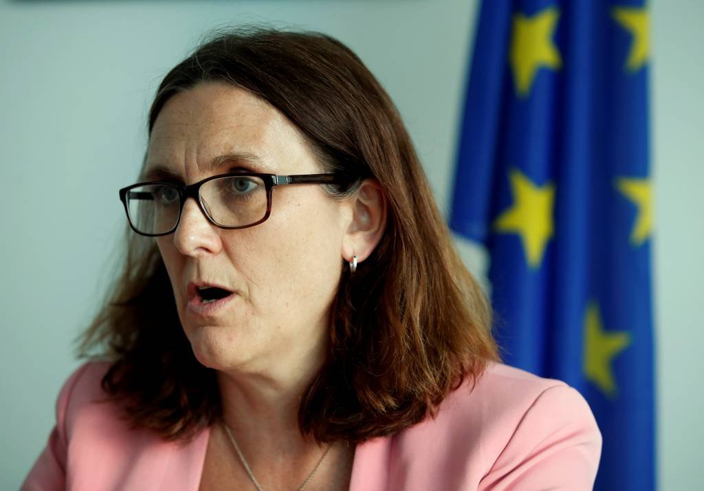 Aplicação do acordo UE-Mercosul deve levar ao menos 2 anos, diz Malmström