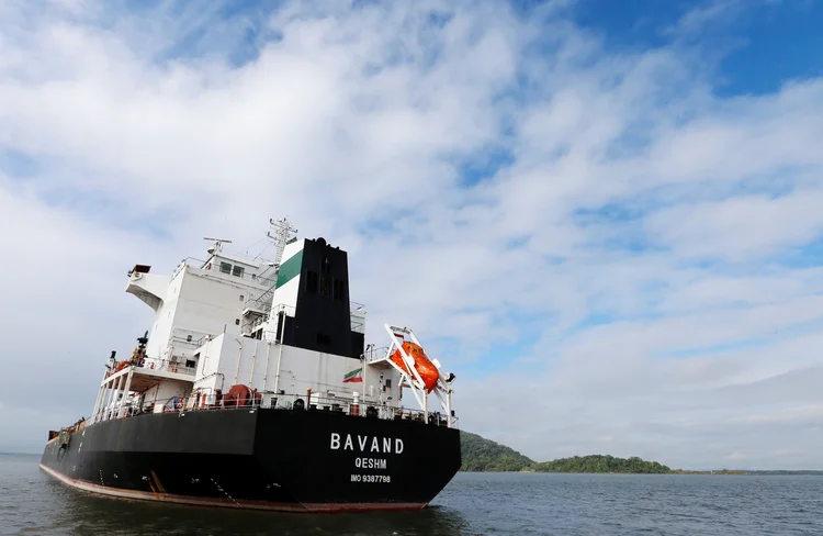NAVIO IRANIANO NA COSTA BRASILEIRA: o Irã é o principal parceiro comercial brasileiro no Oriente Médio e principal importador do milho produzido no Brasil / (João Andrade/Reuters/Reuters) (João Andrade/Reuters)