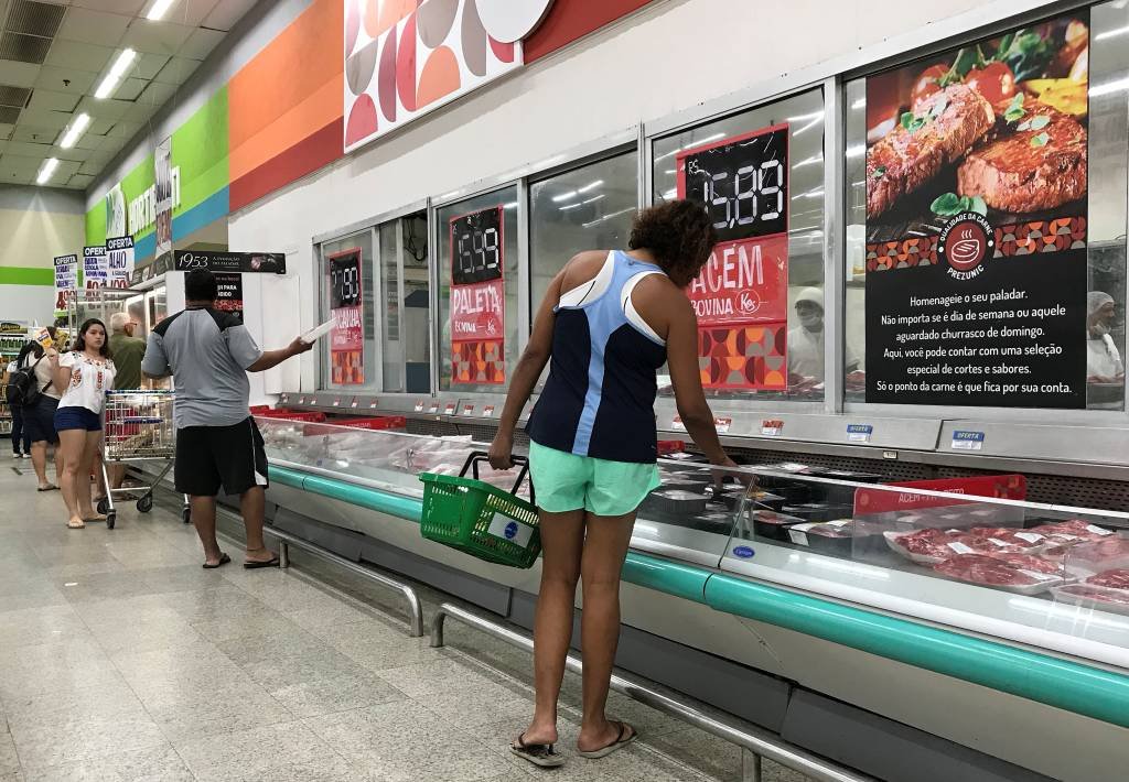 Vendas de supermercados do Brasil crescem 3,89% em junho