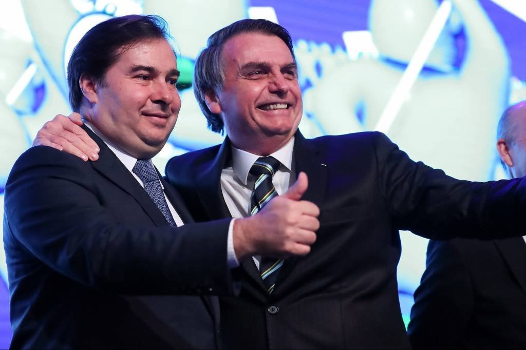 Bolsonaro encontra Maia para discutir 2º turno da reforma da Previdência