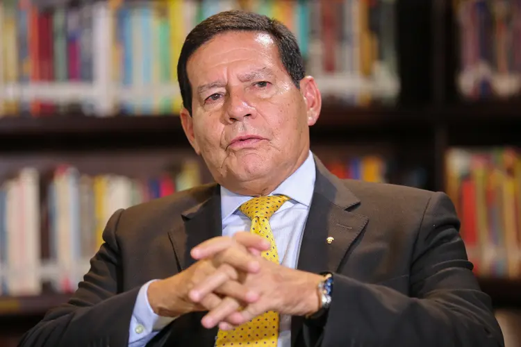 Hamilton Mourão: em entrevista, vice afirma que Bolsonaro assumiu "protagonismo" da comunicação no governo (Romério Cunha/Flickr)