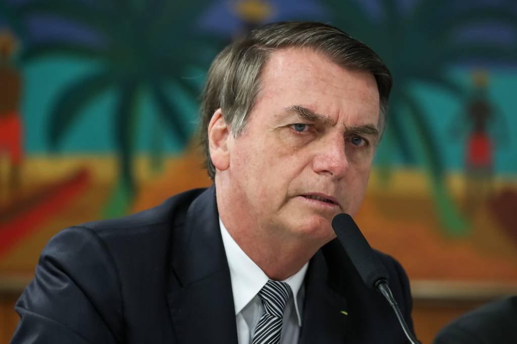 Bolsonaro: Recursos para financiamento da construção civil serão mantidos