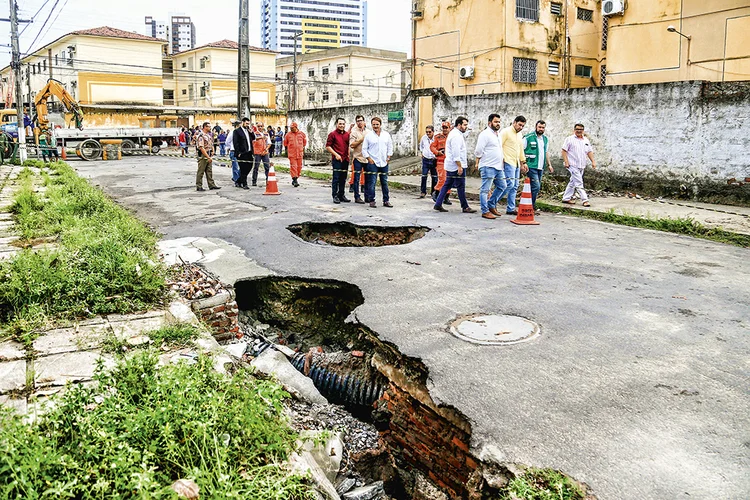 Buracos em Maceió: Justiça bloqueou 3,6 bilhões de reais da Braskem para garantir pagamento de indenizações (Ailton Cruz/Estadão Conteúdo)