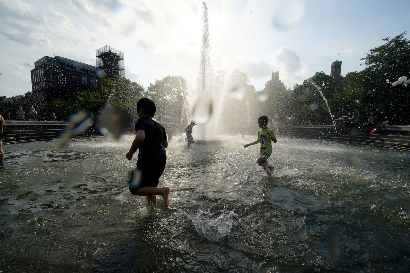 Onda de calor nos EUA deve aumentar no fim de semana