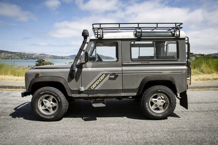 Land Rover Defender de Kurt Glaubitz, na Califórnia (Rachel Bujalski/The New York Times)