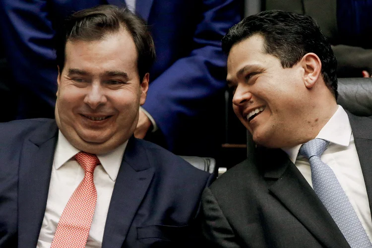 Rodrigo Maia e Davi Alcolumbre: "Acho que temos de olhar o que tínhamos de expectativa no passado e o que vai sair das duas casas que trabalharam de forma competente e com responsabilidade" (Cristiano Mariz/VEJA)