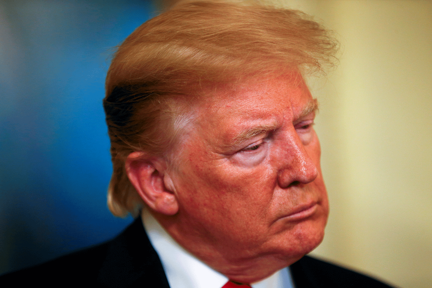 Pela primeira vez, Trump cogita impor bloqueio à Venezuela