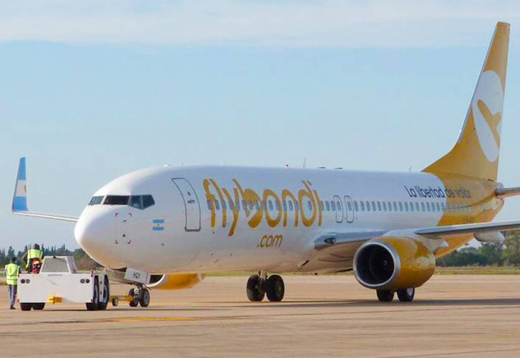 Quem é a argentina Flybondi, companhia aérea low-cost que chega ao Brasil