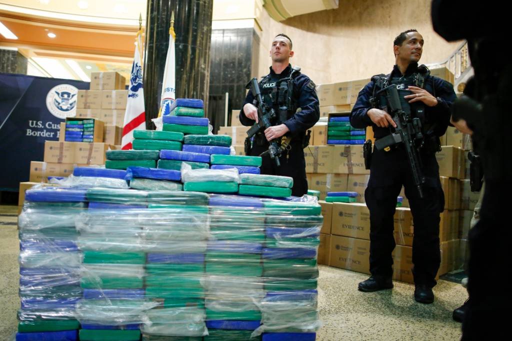 Navio do JP Morgan foi apreendido com 18 toneladas de cocaína nos EUA