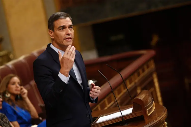 Pedro Sánchez: chefe do Partido Socialista e Operário Espanhol (PSOE) recebeu apenas 120 votos "sim", contra 170 votos "não" e 52 abstenções (Europapress/Getty Images)