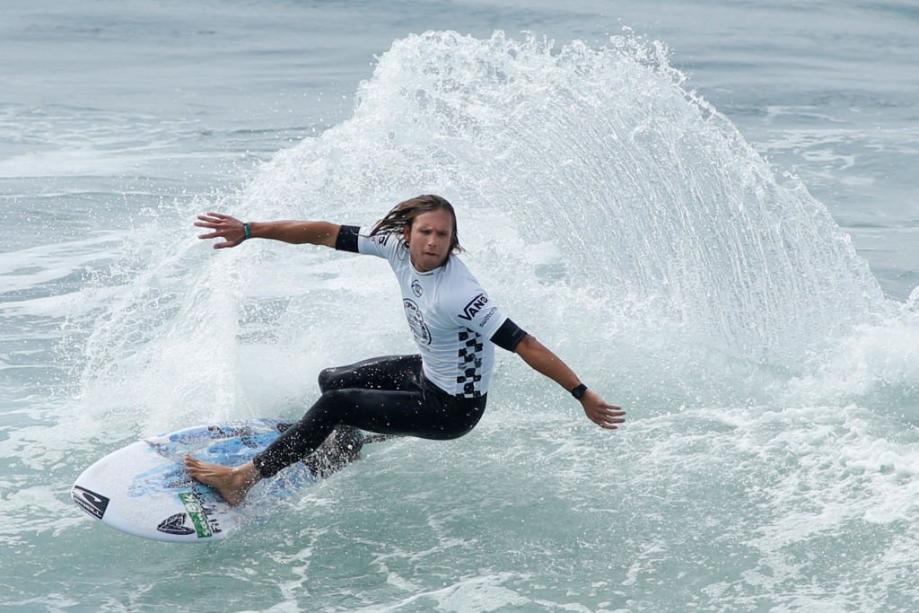 Em sua primeira experiência "olímpica", surfe estreia no Pan-Americano