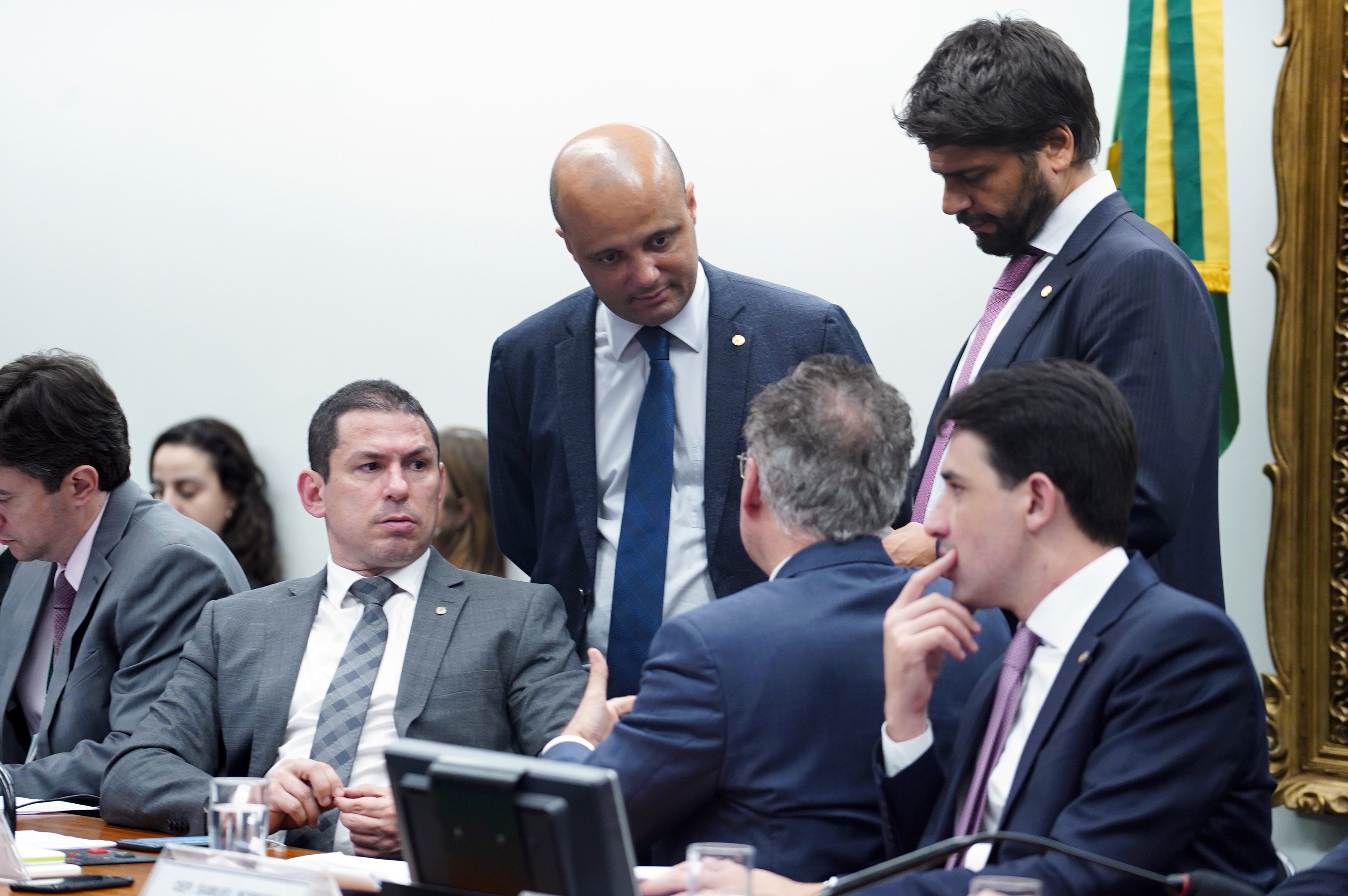 Aprovada na Comissão Especial, Previdência deve ir ao plenário na terça