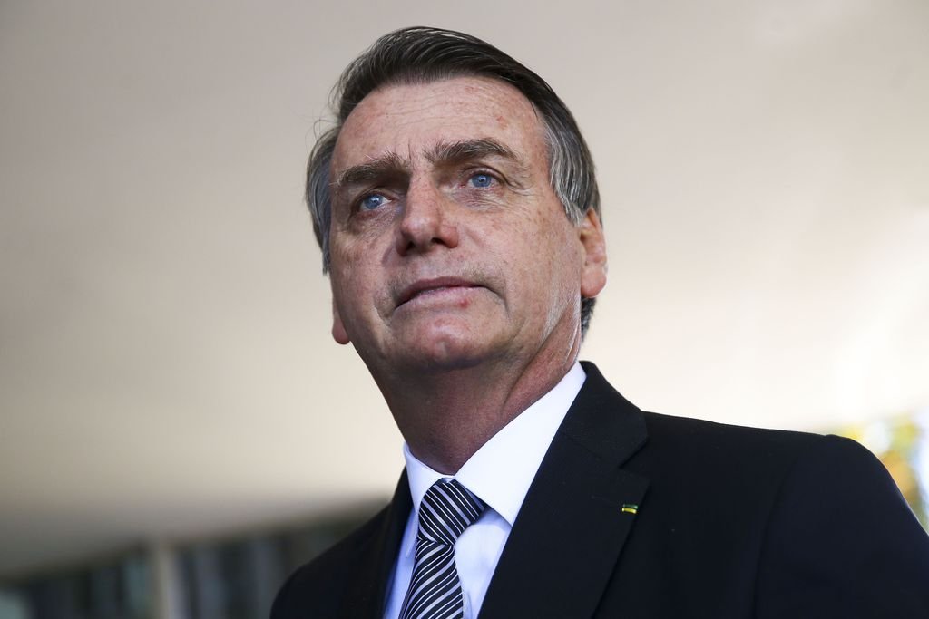 Com Lava Jato na mira, Bolsonaro sofre pressão para vetar lei de abuso