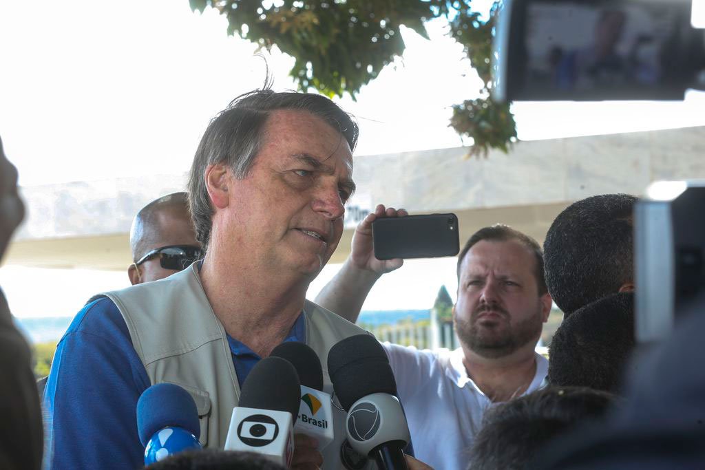 Jair Bolsonaro: Presidente falou com a imprensa nesta sexta-feira na saída do Palácio do Planalto e comentou sobre navios iranianos ancorados no Brasil (Antonio Cruz/Agência Brasil)