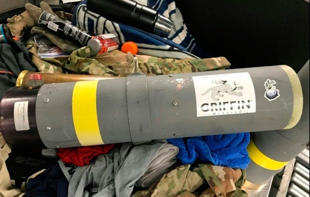 Lança-mísseis de passageiro é confiscado em aeroporto nos EUA