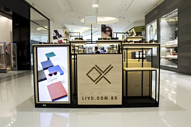 Quiosque da Livo Eyewear, em São Paulo: marca projeta aumentar seus ganhos em 80% neste ano (Livo Eyewear/Divulgação)