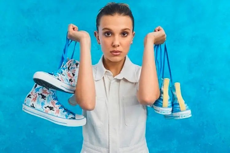 Millie Bobby Brown: personalidade mais jovem a ter uma linha própria da marca.  (Converse/ Instagram/Reprodução)