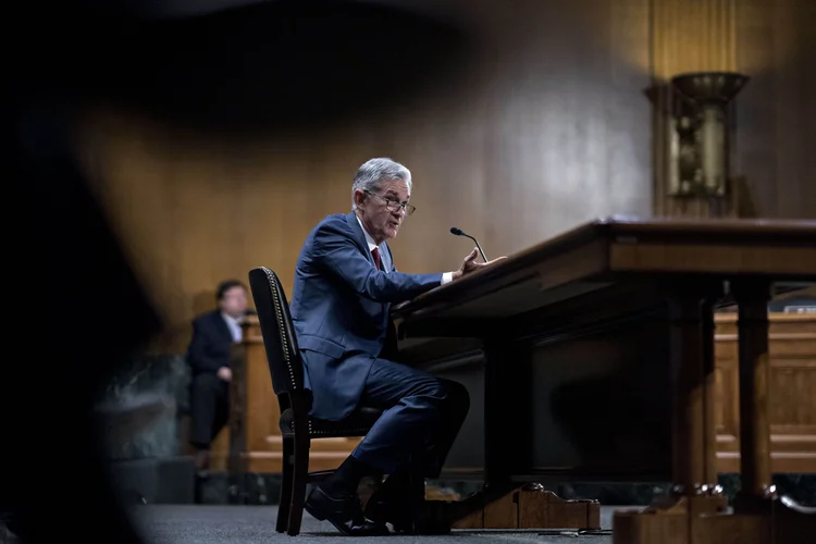 Jerome Powell, presidente do Fed, fala em Comitê do Senado no dia 11 de julho em Washington  (Andrew Harrer/Bloomberg)