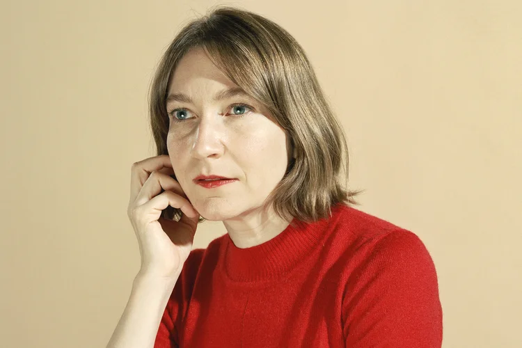 A escritora canadense Sheila Heti (Jamie Campbell/Divulgação)