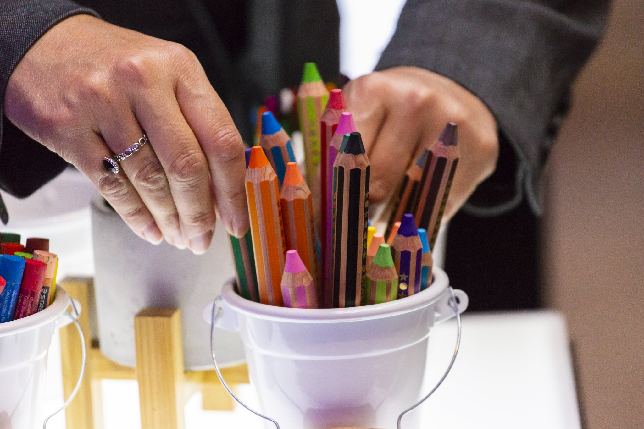 Compra de material escolar vira um 'inferno' na Amazon dos EUA