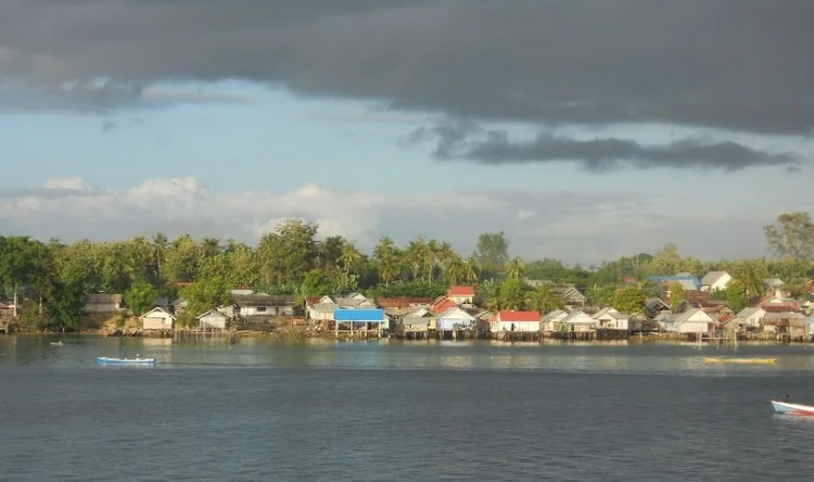 Sulawesi, Indonésia: oito cidades próximas do epicentro foram alertadas (Salmiah La Suma/Wikimedia Commons)