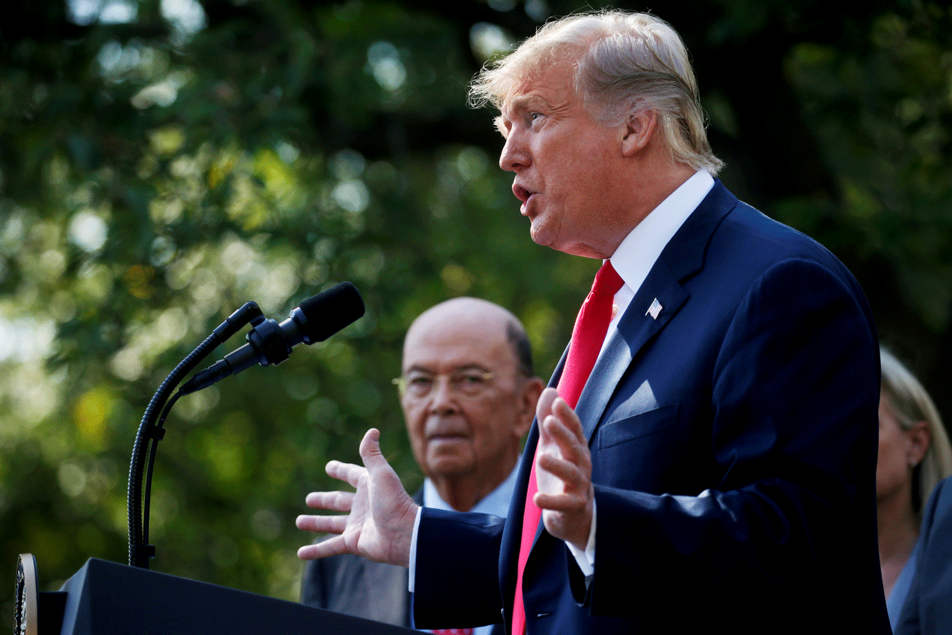 Imigrantes podem "não vir" se não gostam de centros de detenção, diz Trump