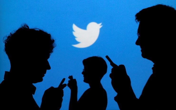Twitter: rede social está no escrutínio após casos de assédio e abusos direcionados, principalmente, a mulheres e minorias (Kacper Pempel/Reuters)