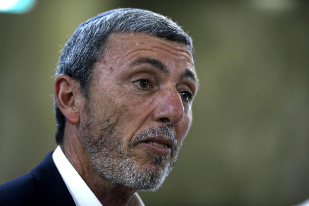 Ministro israelense é criticado por defender terapia para homossexuais