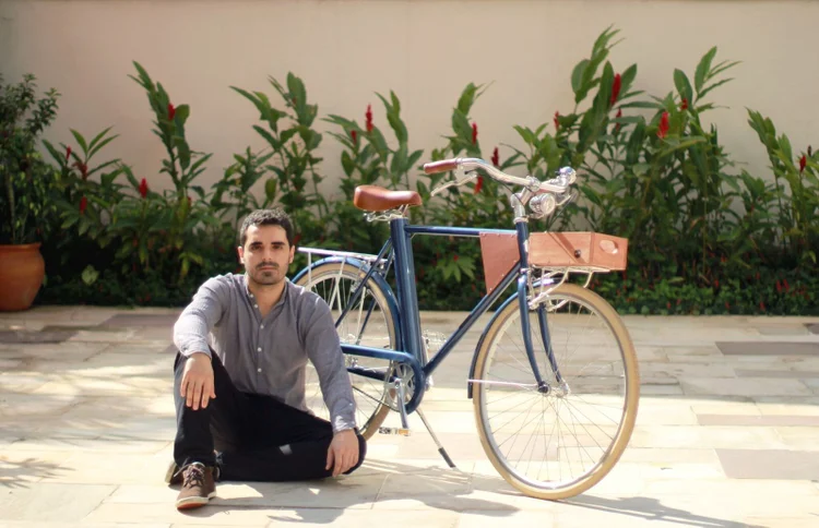 Victor Hugo Cruz, da Vela: empreendedor criou a empresa ao desenhar um protótipo de bicicleta elétrica para si mesmo  (Vela/Divulgação)