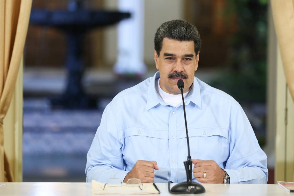 Maduro repudia "golpe de Estado" contra Evo Morales na Bolívia