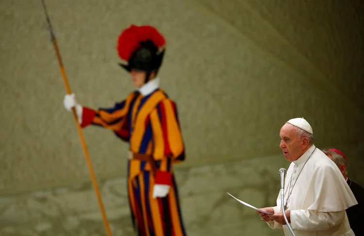 Papa Francisco: até então, banco do Vaticano tinha apenas auditores internos (Yara Nardi/Reuters)