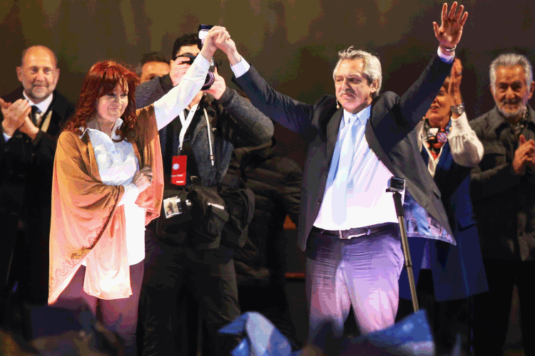 Cristina Kirchner e Alberto Fernandéz: chapa faz oposição ao atual presidente, Maurício Macri (Agustin Marcarian/Reuters)