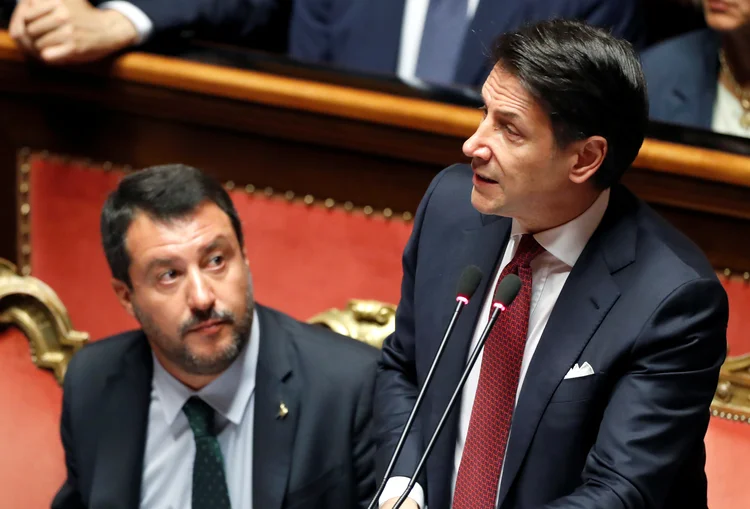 Itália: Conte afirmou afirmou que é uma irresponsabilidade levar os italianos às urnas "a cada ano" (Yara Nardi/Reuters)