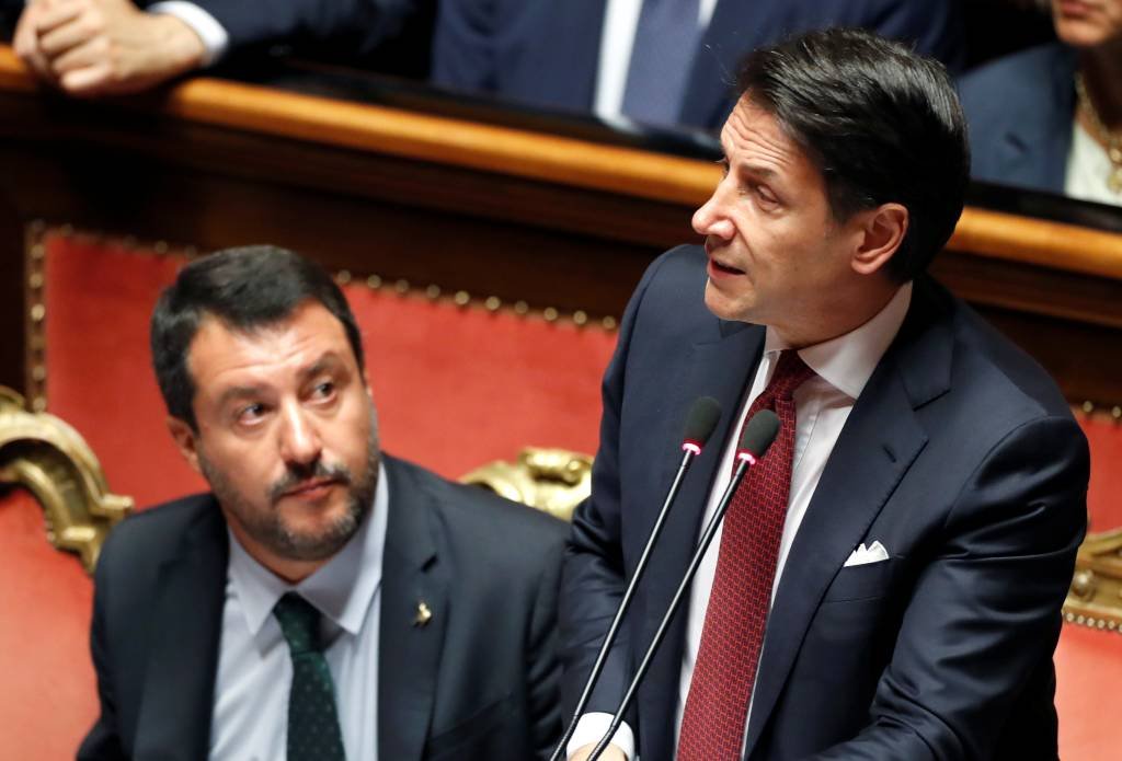 Conte ataca Salvini e diz que ministro é responsável pela crise na Itália