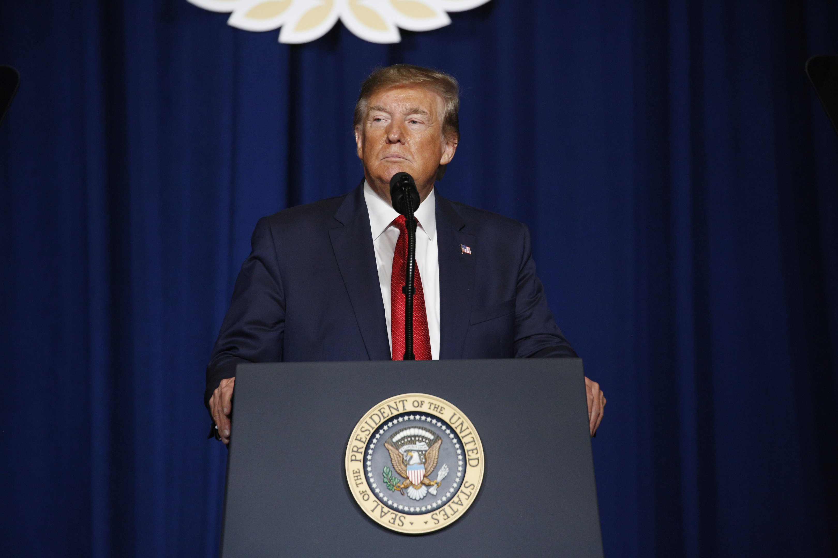 Trump ataca presidentes do Fed e da China: "Quem é nosso pior inimigo?"