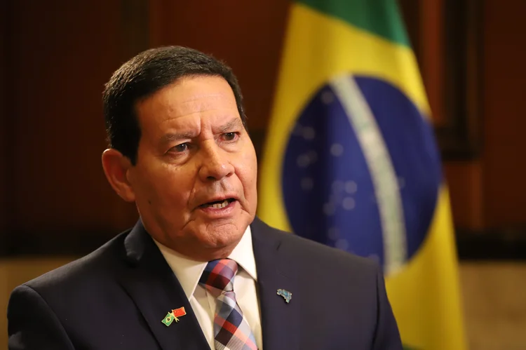 Hamilton Mourão: "É a questão do imposto de transação financeira que o presidente Bolsonaro não tem uma decisão a este respeito e ele acha que a discussão se tornou pública demais antes de passar por ele" (Adnilton Farias/Flickr)