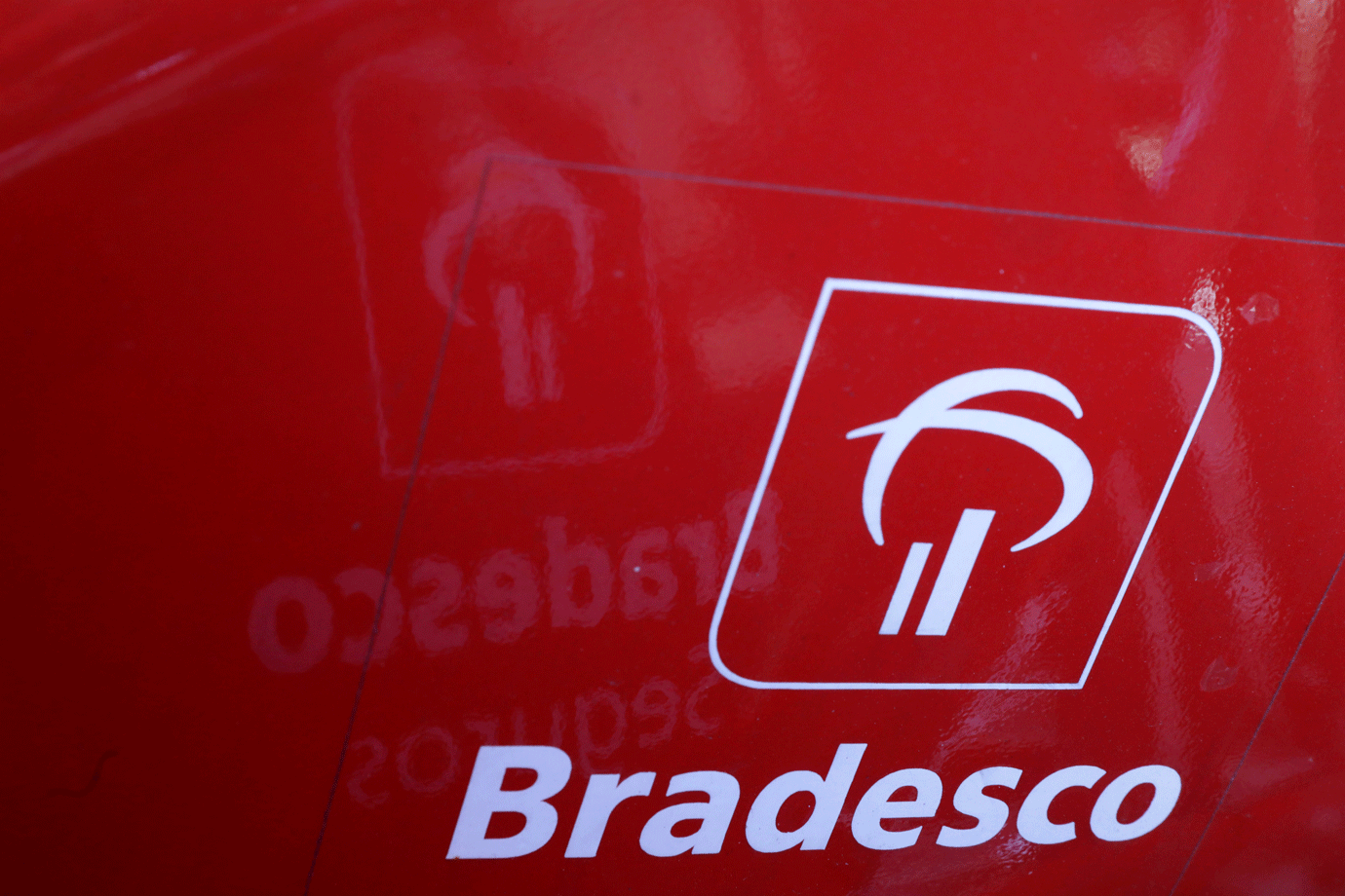 Bradesco afirma que continua conversas com acionistas sobre compra da Elo