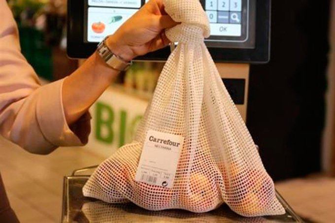 Contra o desperdício: rede lança sacola de algodão reutilizável.  (Carrefour/Reprodução)