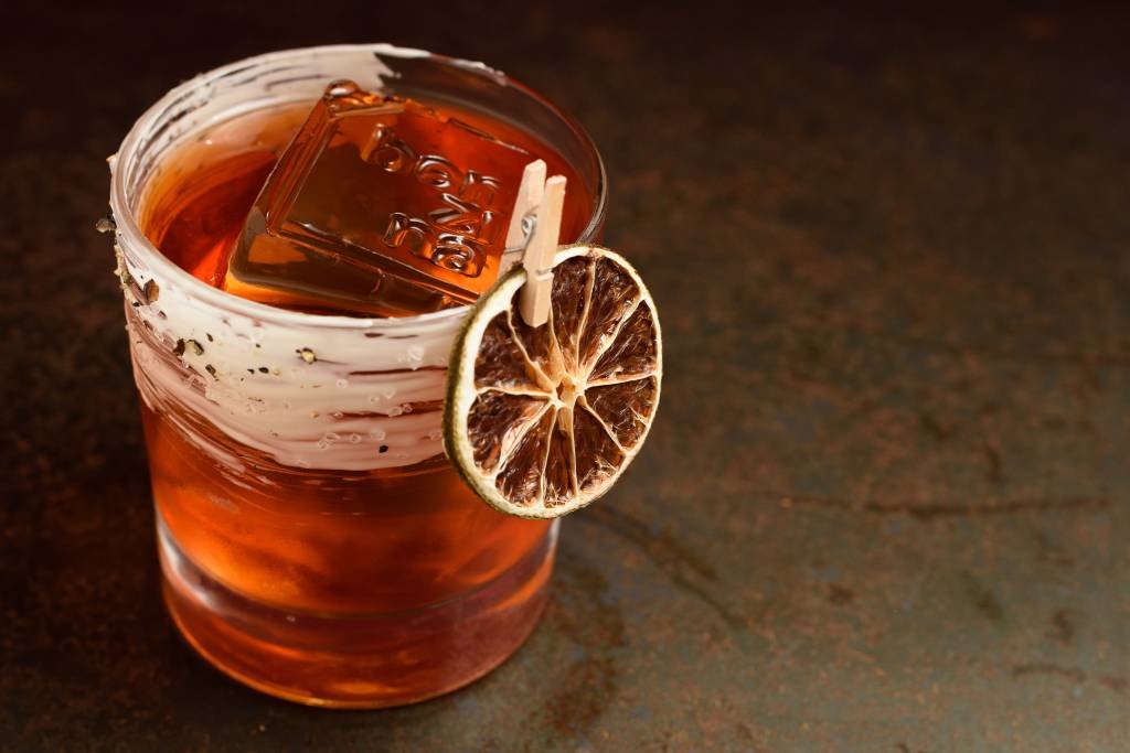 Sete variações imperdíveis do Negroni, inventado um século atrás