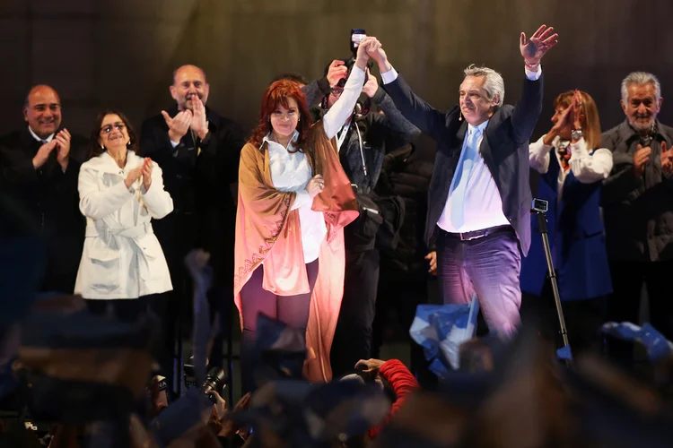 Cristina Kirchner e Alberto Fernández: chapa liderada por Fernández está cada vez mais próxima da presidência da Argentina (Agustin Marcarian/Reuters)