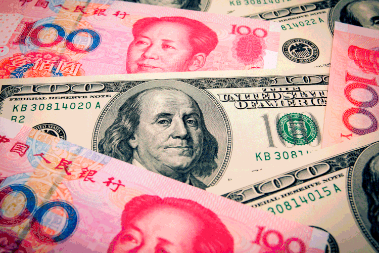 Yuan: moeda chinesa registrou a menor cotação desde 2008 (hudiemm/Getty Images)