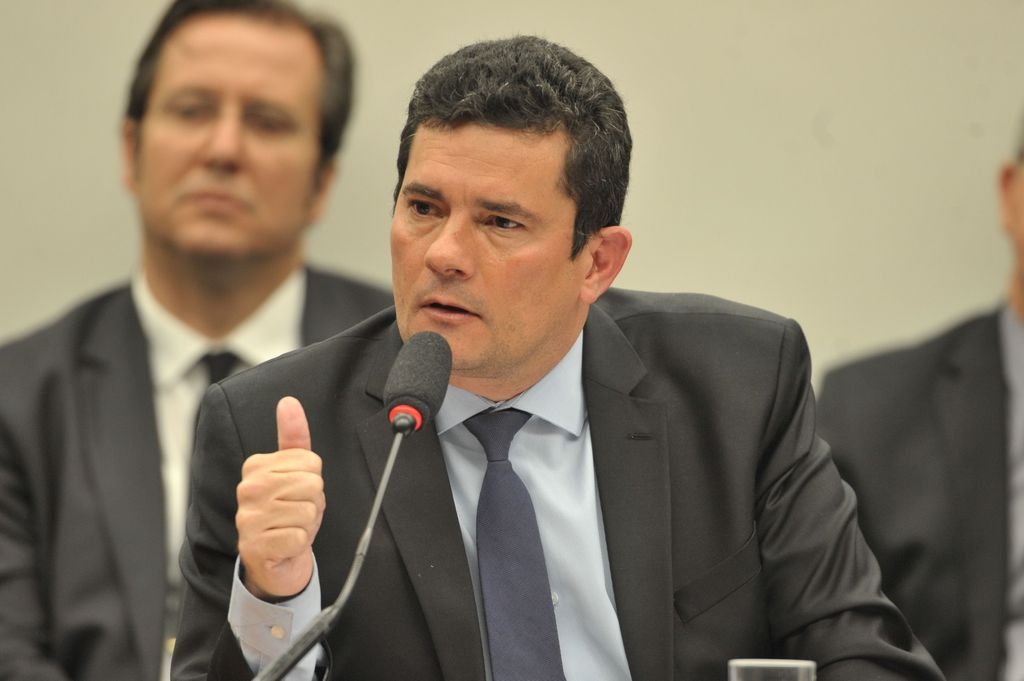 Moro critica saída no Dia dos Pais de presos que mataram pais ou filhos