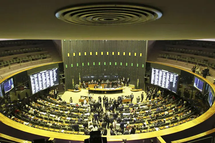 Câmara: é preciso que Bolsonaro sancione a medida até 4 de outubro para que a regra possa valer para as eleições do ano que vem (Fabio Rodrigues Pozzebom/Agência Brasil)