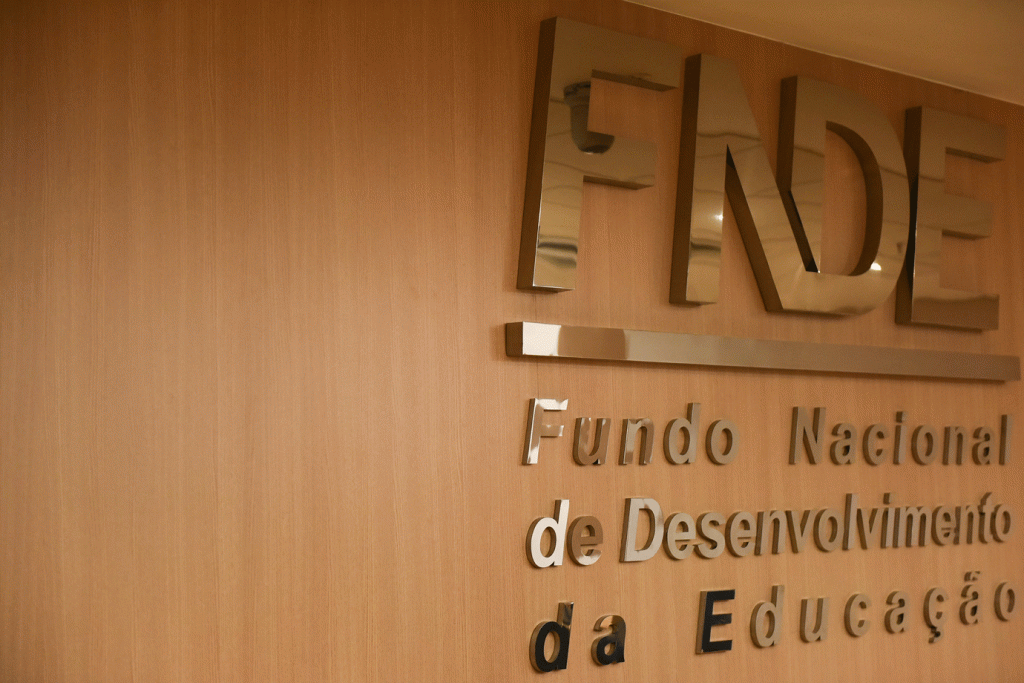 FNDE: órgão perdeu cerca de 20 consultores em julho (Mariana Leal/MEC/Flickr)